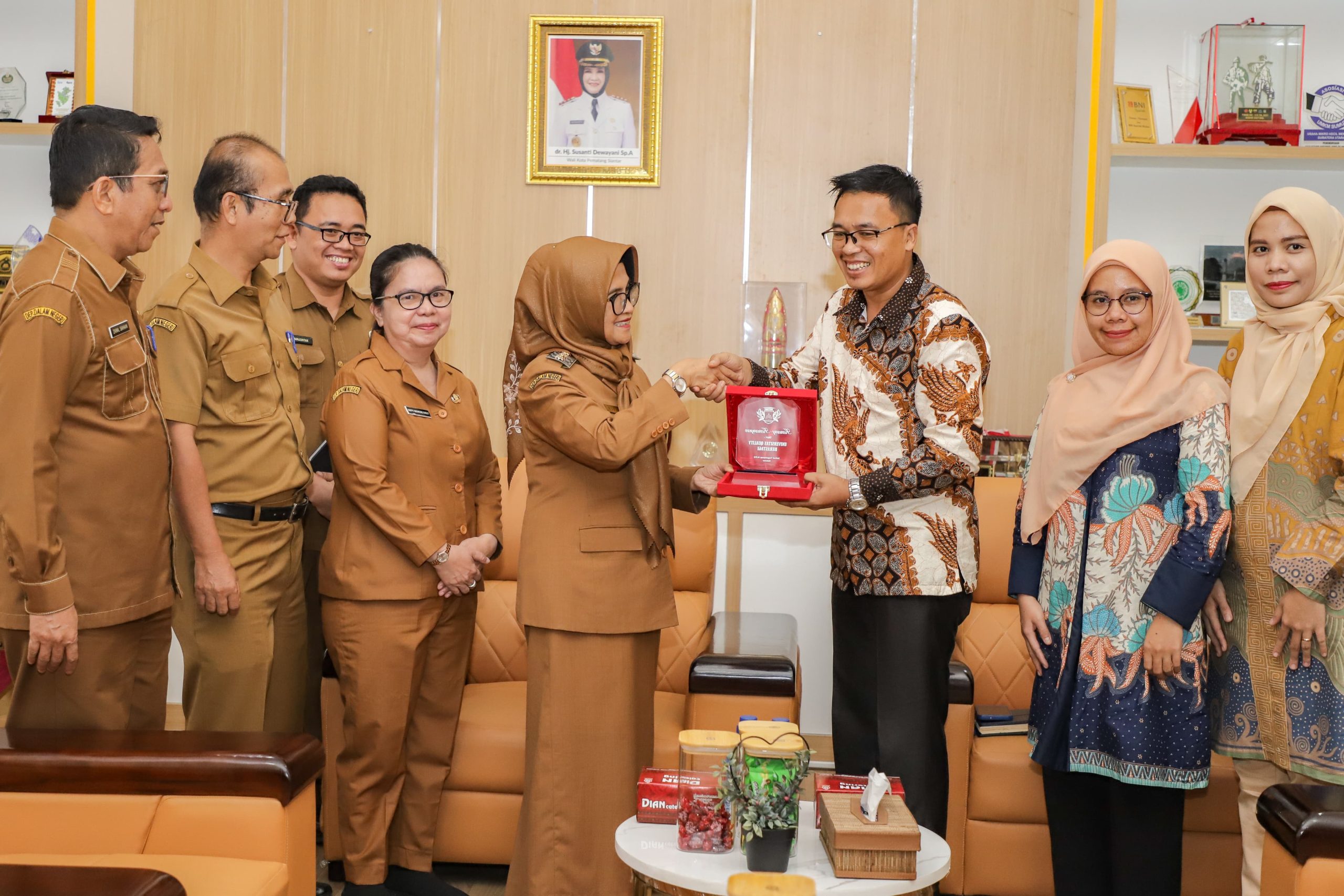 Read more about the article Universitas Quality Berastagi dan Pemkot Pematang Siantar Tandatangani MoU, Wujudkan Sinergi Pendidikan dan Pembangunan
