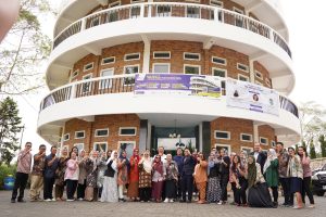Read more about the article Universitas Quality Berastagi Satu Langkah Lebih Dekat dengan Predikat Unggul, Hasil Asesmen BAN-PT Jadi Bukti
