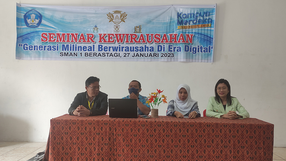Read more about the article Pengabdian Dosen Universitas Quality Berastagi Kepada Masyarakat di SMA Negeri 1 Berastagi