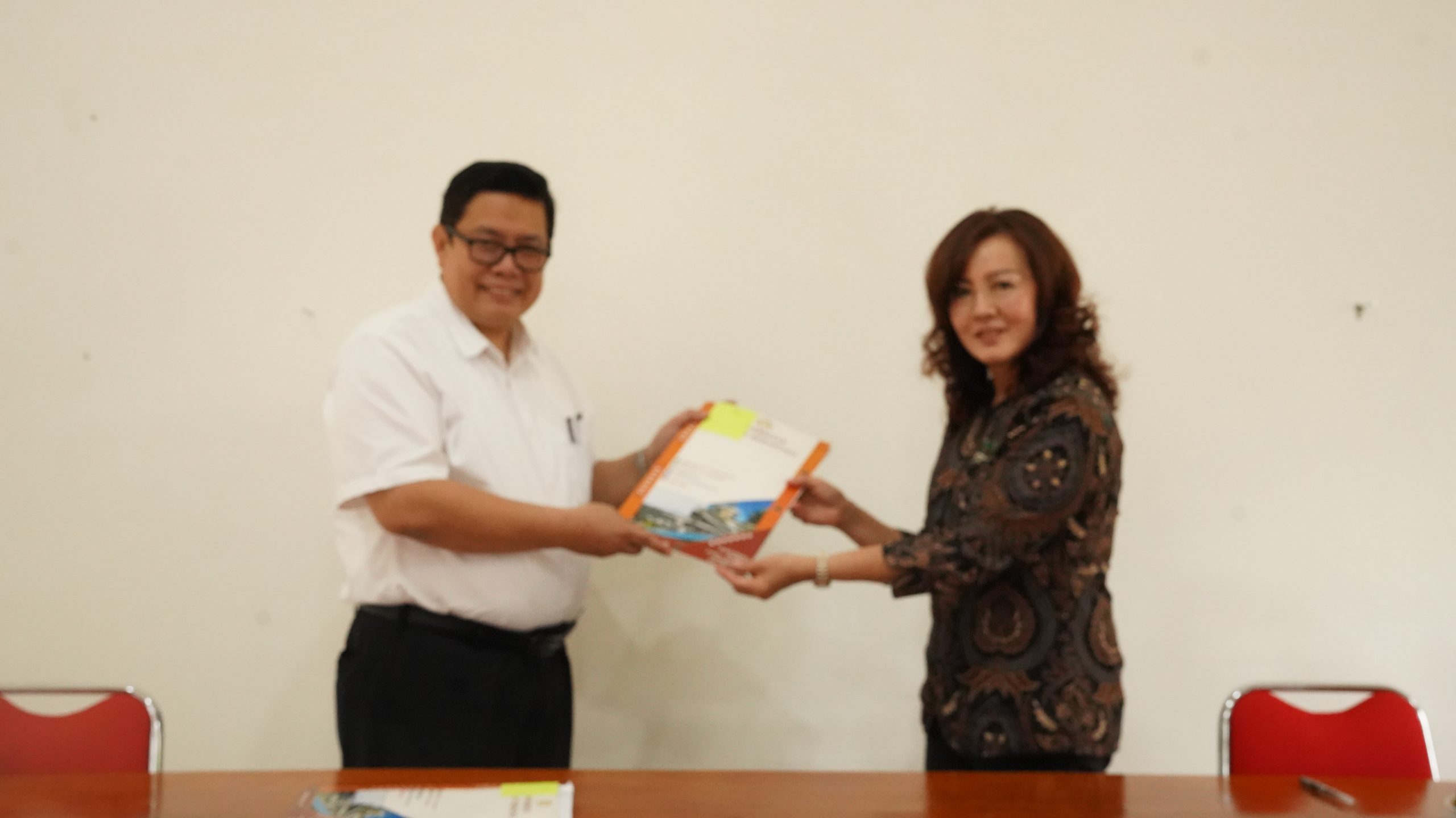 Read more about the article Misi Sosial dan Pendidikan, Greja Kristen Protestan Simalungun (GKPS) dan Yayasan Bukit Barisan Simalem (YBBS) Perkuat Kerjasama untuk Kemajuan Bersama